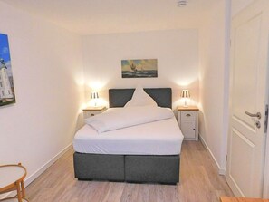 House | 2 bedrooms, individually furnished