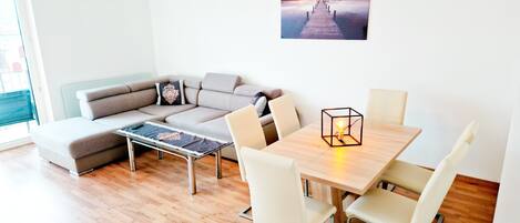 Apartment | Living area
