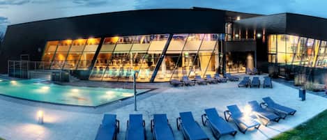 Apartment | Pool