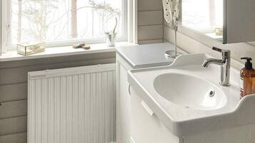 House | Bathroom
