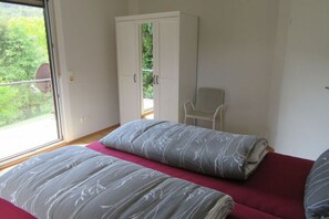 Apartamento | 3 quartos, individualmente mobiliados