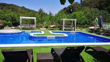 Apartment | Pool | Outdoor pool