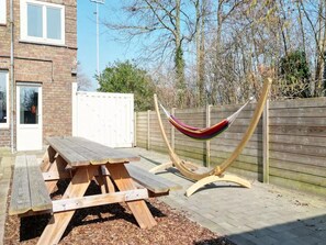 House | Exterior - Holiday Home in Zuienkerke With a Terrace (Blankenberge)