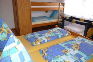 Apartment | 2 Schlafzimmer, individuell eingerichtet