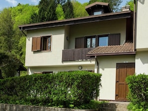 House | Exterior
