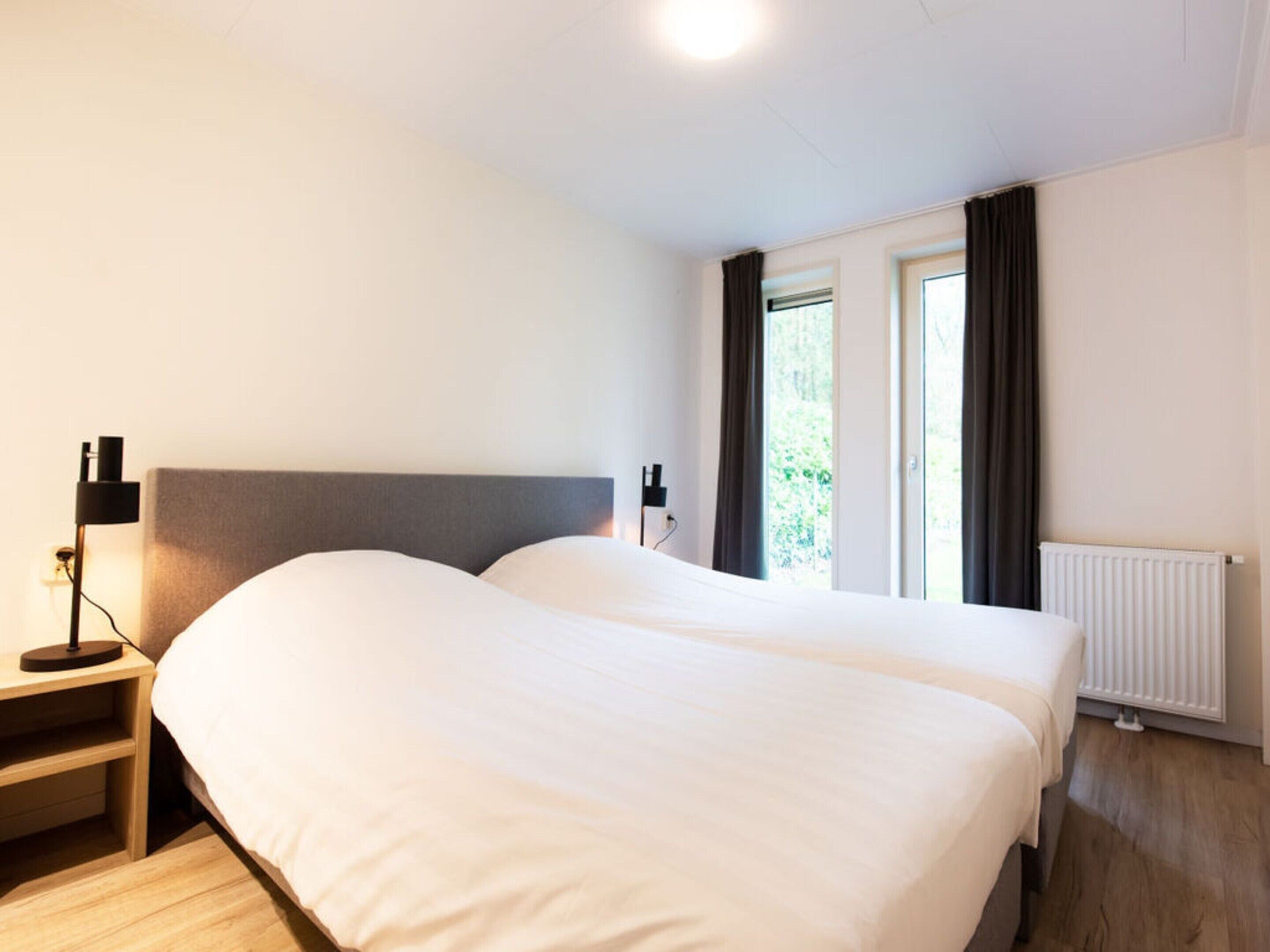 Apartemen | 3 kamar tidur dan dilengkapi dengan perabotan berbeda-beda