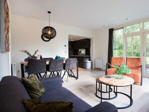 Dining - Holiday Home Pavilion 6 People (Zorgvlied)