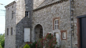 Villa | Exterior