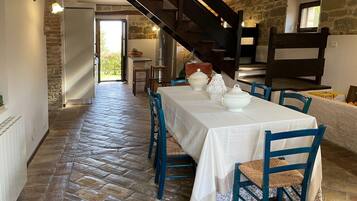 Rumah | Tempat makan