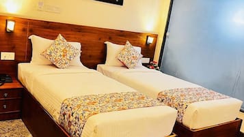 Minibar, in-room safe, iron/ironing board, free WiFi