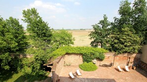House | Exterior - Apartment Near Cremona in Historic Convent (Stagno Lombardo)