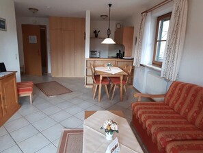 Apartment | Eigene Küche | Wasserkocher, Toaster, Hochstuhl