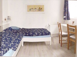 Ferienhaus | 2 Schlafzimmer, Bügeleisen/Bügelbrett, individuell eingerichtet