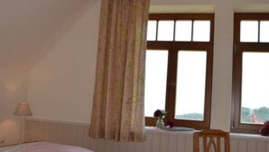 Ferienhaus | 2 Schlafzimmer, individuell eingerichtet