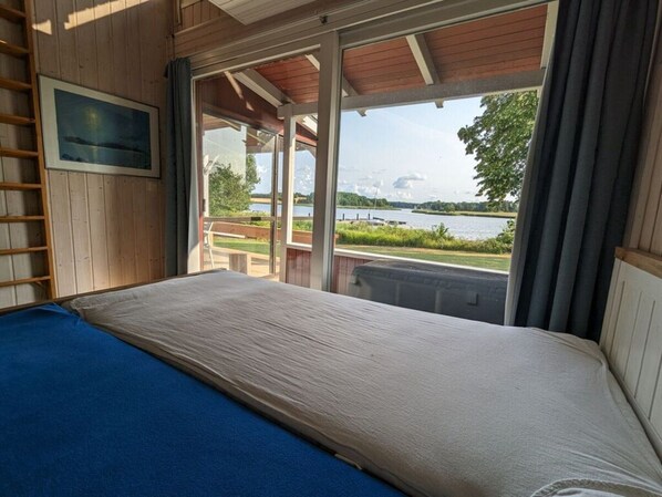 House | 2 bedrooms, individually furnished