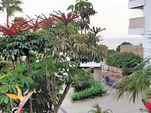 House | Exterior - Sunny Garden Apartment (Casares)