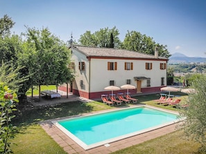 Villa | Pool