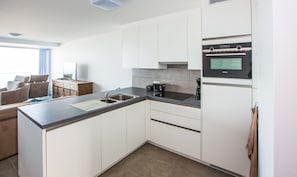 Apartment | Private kitchen - Beautiful Apartment With Phenomenal sea View (Middelkerke)
