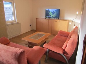 Living area - Holiday Apartment Heitmann (Hilders)