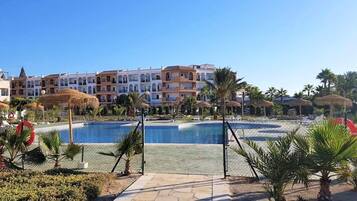 House | Pool | Outdoor pool