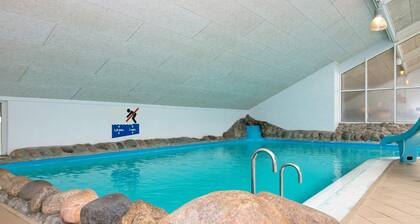 4 Person Holiday Home on a Holiday Park in Hemmet