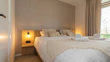 House | 2 bedrooms, bed sheets