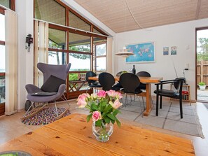 House | Dining