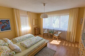 Apartment | 1 bedroom, iron/ironing board - 1 Mainblick Brigitte (Lohr am Main)