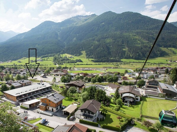 Apartment | Aerial view - Apartment in Neukirchen Near Ski Lift (Neukirchen am Grossvenediger)