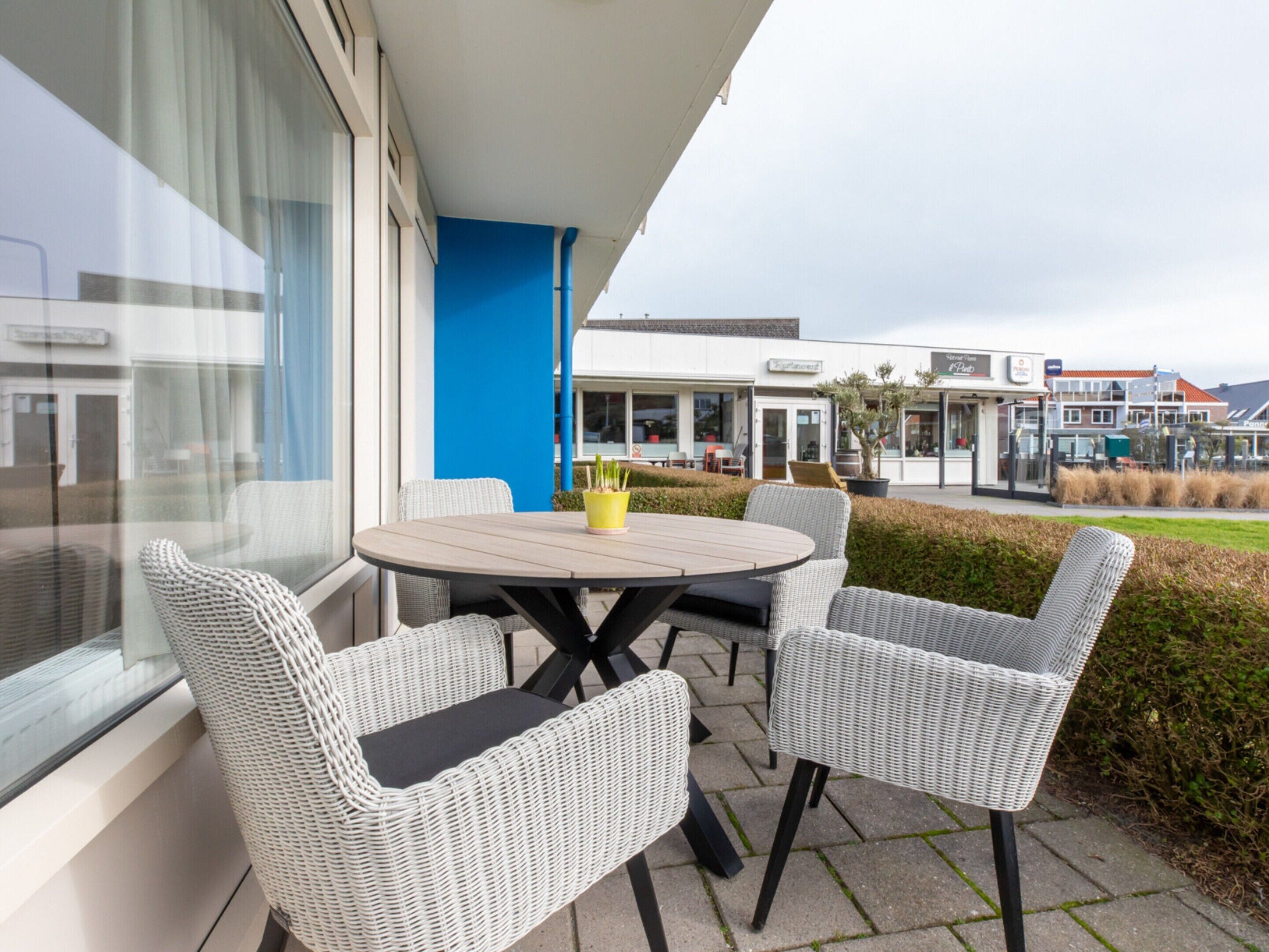 House | Bahagian luar