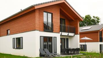 Villa | Exterior