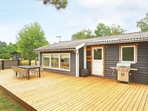 Exterior - 4 Person Holiday Home in Hojby (Hojby)