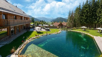Chalet | Pool | Outdoor pool