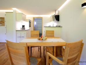 Oven, electric kettle, toaster