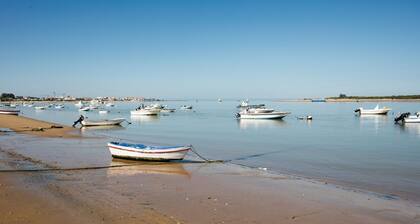 Belvilla by OYO Beachfront Apartment