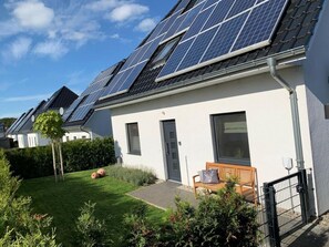 Exterior - Haus Seeblick Modern Retreat (Goehren-Lebbin)