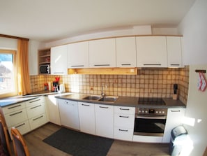 House | Private kitchen - Vakantiehuis Sonneck (Hainzenberg)