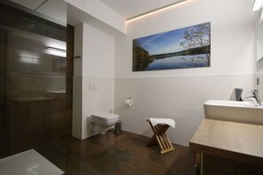 Apartment | Badezimmer