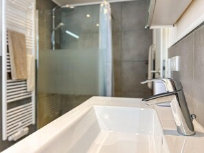Ferienhaus | Badezimmer