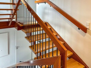 House | Interior - Modernes Split-level Haus Nahe am Hennesee (Meschede)