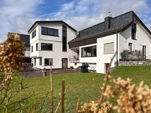 Exterior - Modernes Split-level Haus Nahe am Hennesee (Meschede)
