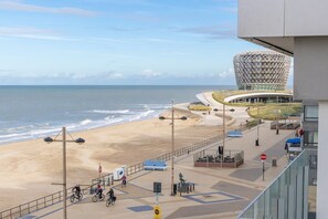 Apartment | Beach | Beach nearby - Apartment With 1 Bedroom and Direct sea View (Middelkerke)