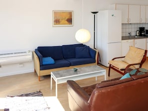 House | Living area - 5 Person Holiday Home in Storvorde (Storvorde)