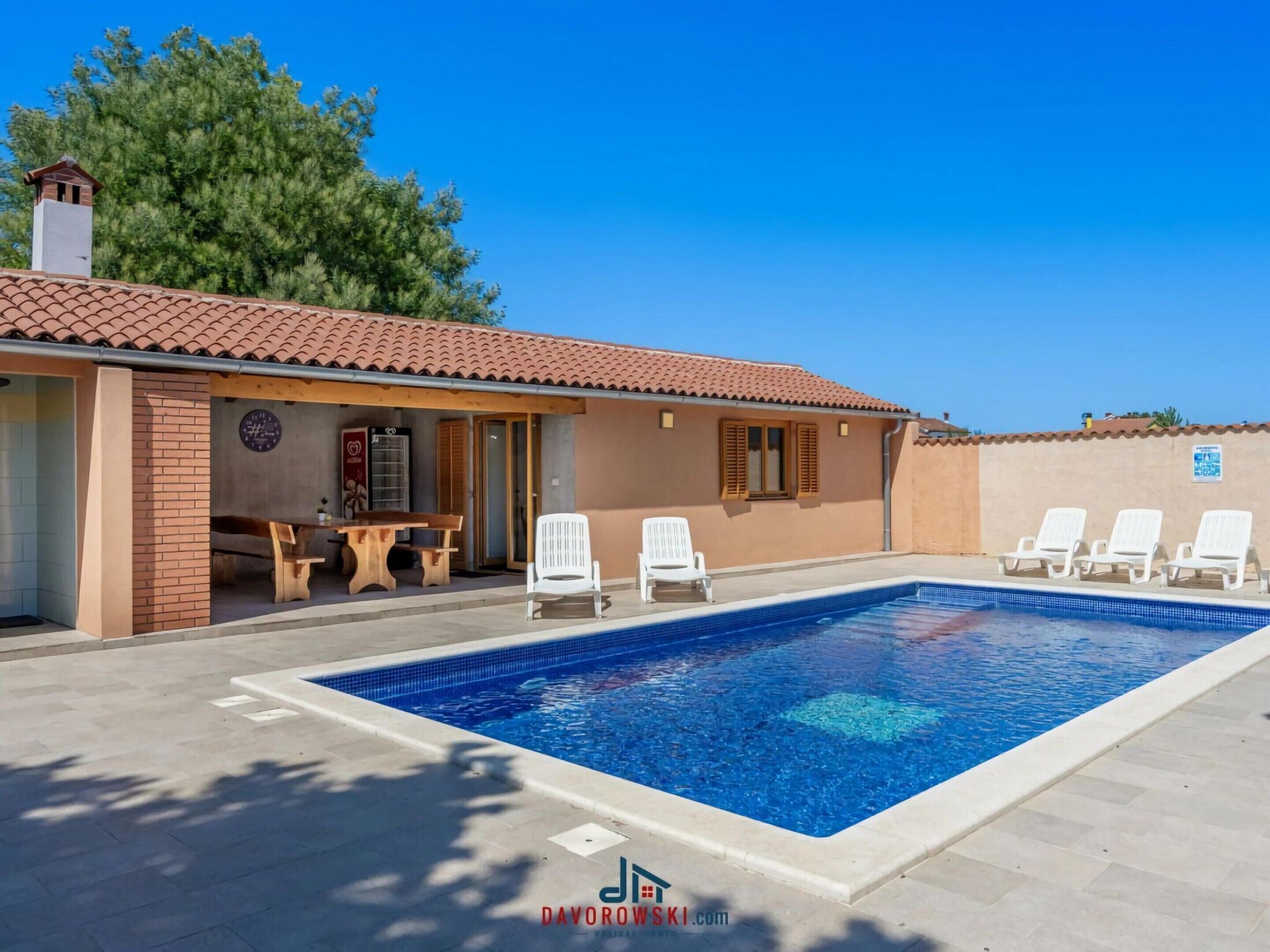 Alberca al aire libre 