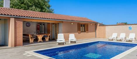 Alberca al aire libre