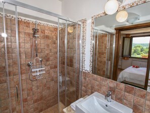 Villa | Badezimmer