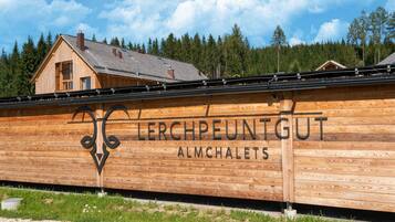 Chalet | Reception