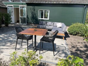 House | Dining