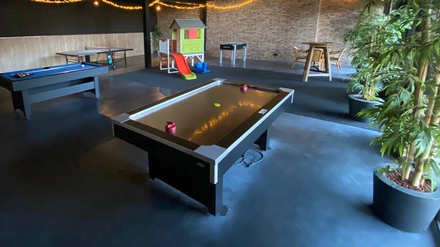 Beautiful Holiday Home With hot tub