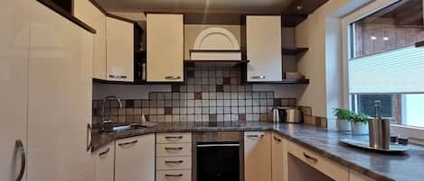 House | Private kitchen